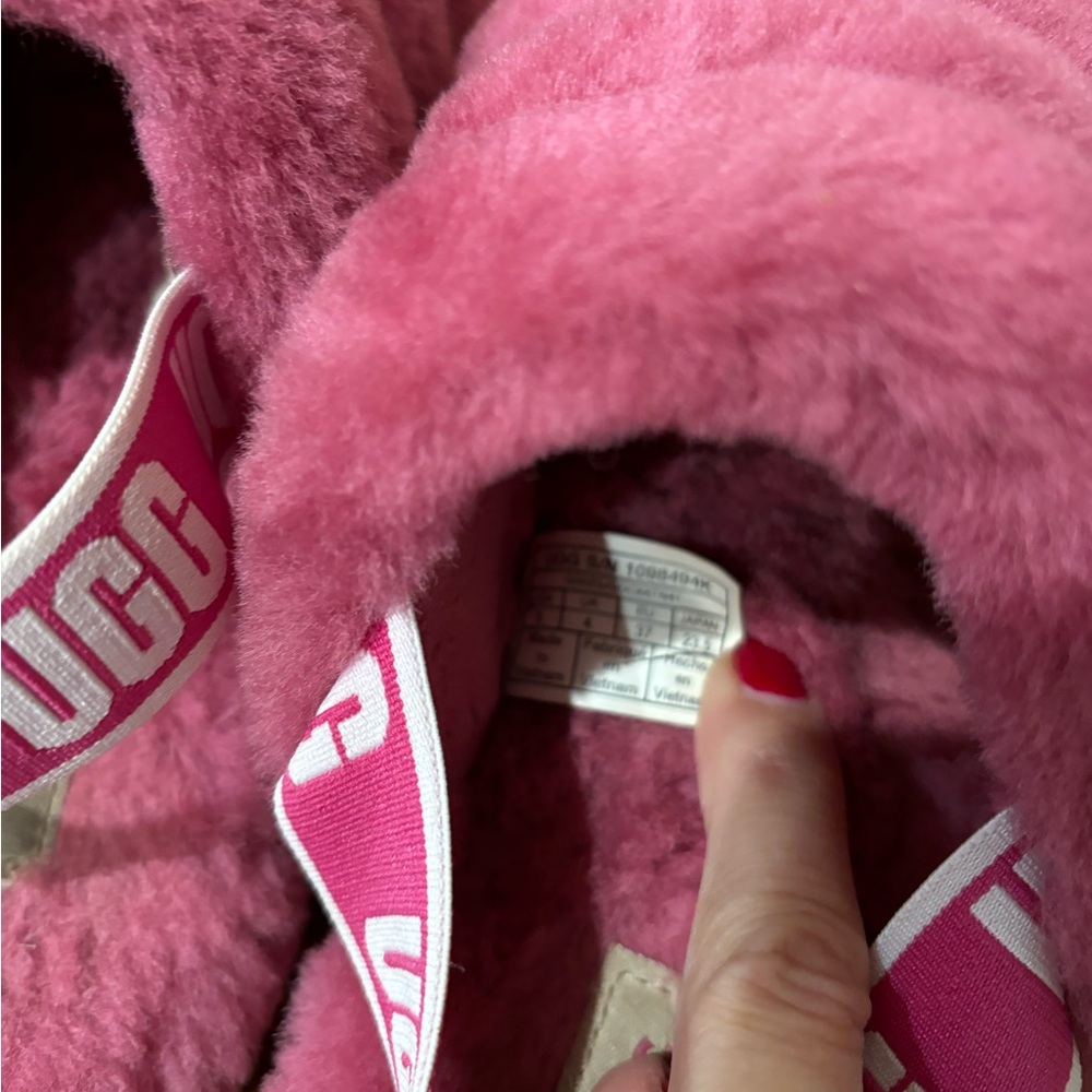 Ugg Fluff Yeah! - image 3